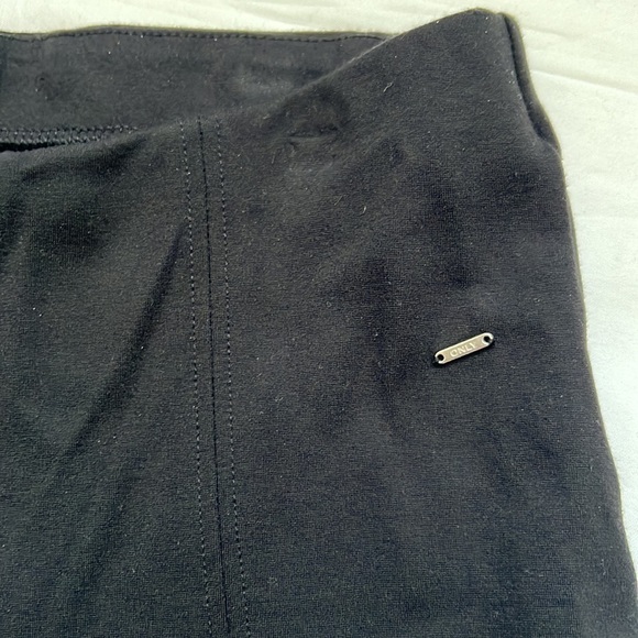 ⭐️only Front Slim Leggings⭐️ - Picture 3 of 9